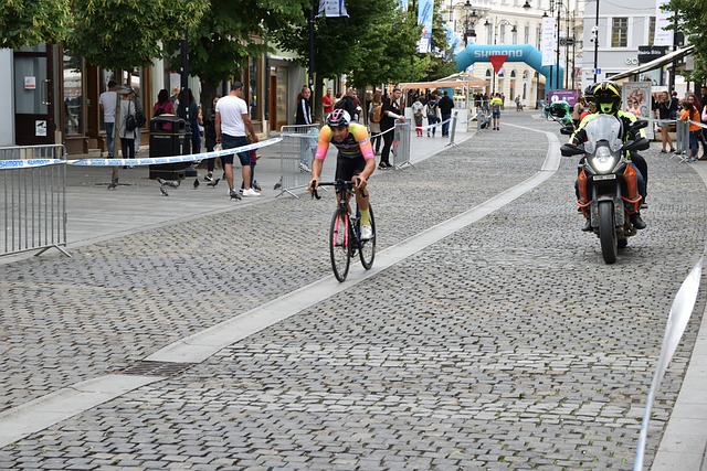 提供更多時 提供更多時